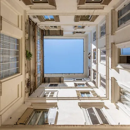 Apartamento Xx Sett Flat By Barberini Trevi Fountain Roma